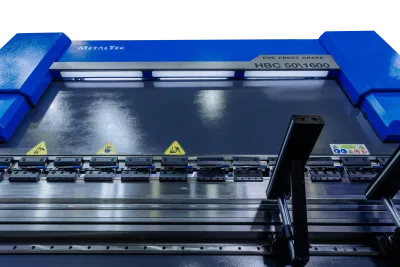 Фото MetalTec HBC 50/1600 Листогибочные гидравлические прессы с ЧПУ в интернет-магазине ToolHaus.ru