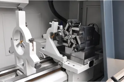 Фото JET JCK-1840 CNC Токарный станок с ЧПУ Siemens 808DA (Siemens 828D, Fanuc 0i) в интернет-магазине ToolHaus.ru