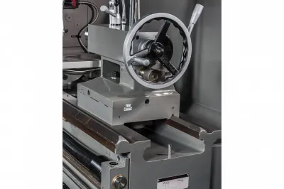 Фото JET GH-2060 ZH DRO Токарно-винторезный станок серии ZH Ø500 мм в интернет-магазине ToolHaus.ru