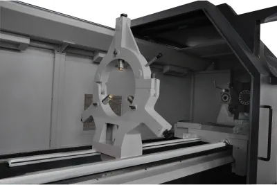 Фото JET JCT-55 CNC токарный станок с ЧПУ Siemens 828D (Fanuc 0i) в интернет-магазине ToolHaus.ru