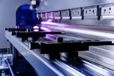 Фото MetalTec HBC 50/1600 Листогибочные гидравлические прессы с ЧПУ в интернет-магазине ToolHaus.ru
