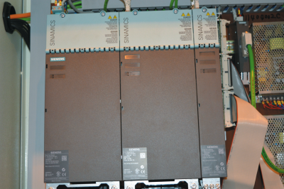 Фото JET KDCK-40 CNC токарный станок с ЧПУ Siemens 828D (Fanuc 0i) в интернет-магазине ToolHaus.ru